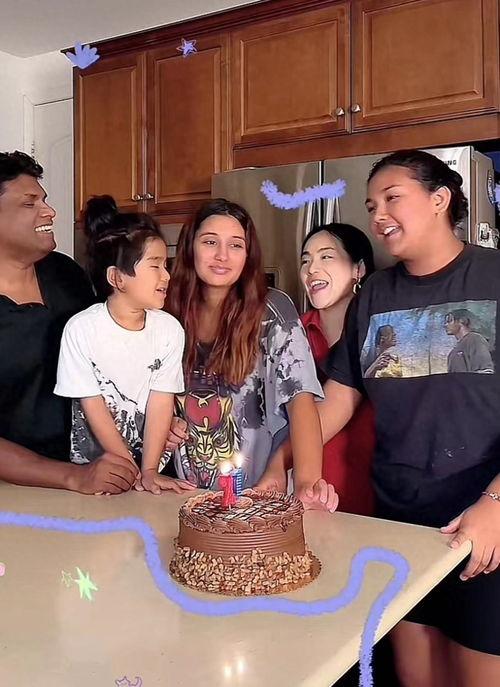 吃瓜网红结婚是真的吗,网红结婚传闻，真相究竟如何？