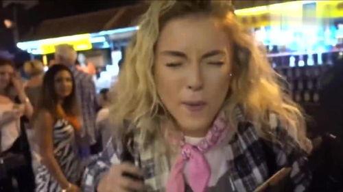 女生讲吃瓜男网红视频,女生视角下的趣味视频解析